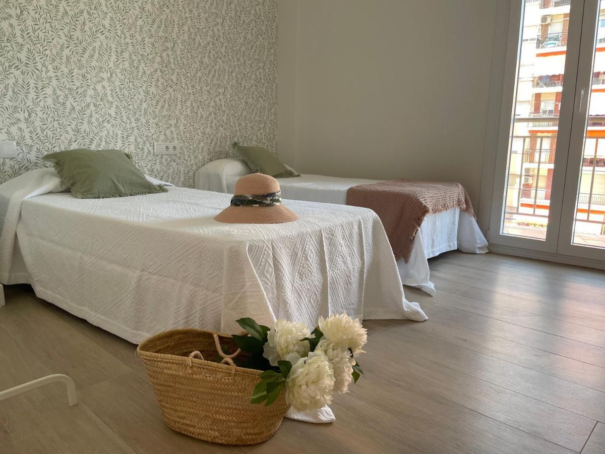 Piso A Estrenar Junto A La Playa Apartamento Fuengirola Exterior foto